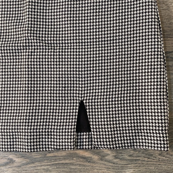 🩷3 for $20🩷 Checkered skirt NWT - Picture 9 of 9